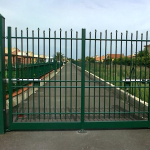 CANCELLO A DUE ANTE STANDARD ZINCATO -CON SERRATURA MANUALE- LINEA ARIZONA