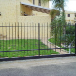 Cancello Scorrevole Standard Zincato - con Serratura Manuale - Linea Atlanta