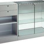 BANCO VENDITA VETRINA dimensioni: L143xP46xH90 cm   IN CRISTALLI TEMPERATI  made in Italy