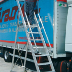 (200/SMT) SCALA PROFESSIONALE DA MAGAZZINO ALTEZZA PIANEROTTOLO 170 CM  , 7 GRADINI