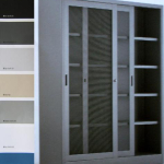 SOPRALZO CON ANTE SCORREVOLI IN RETE CON 1 RIPIANO