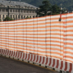 ROTOLO 50mt RETE TELO DI SEGNALAZIONE DELIMITAZIONE CANTIERE FRANGIVISTA BIANCA/ARANCIO - H 200cm